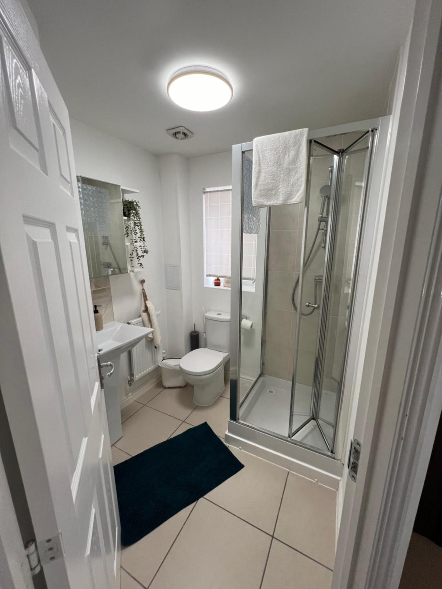 Spacious Modern 4Bd House Kingston upon Hull Exterior foto